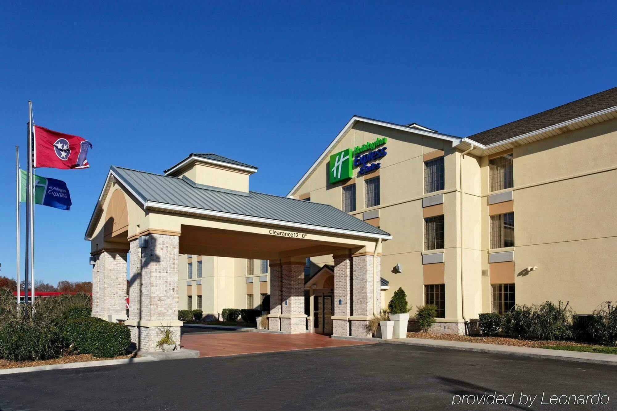 Holiday Inn Express & Suites Crossville, An Ihg Hotel Exterior foto